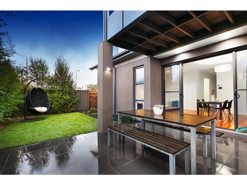 25 Sunset Drive (enter off Waterfront Place), Williamstown VIC 3016