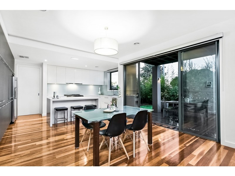 25 Sunset Drive (enter off Waterfront Place), Williamstown VIC 3016