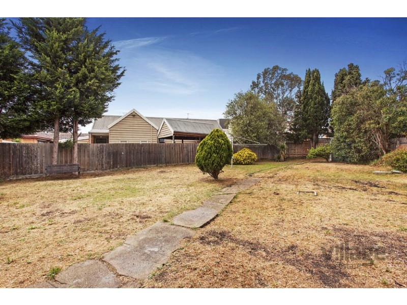 5 Waratah Street, West Footscray VIC 3012