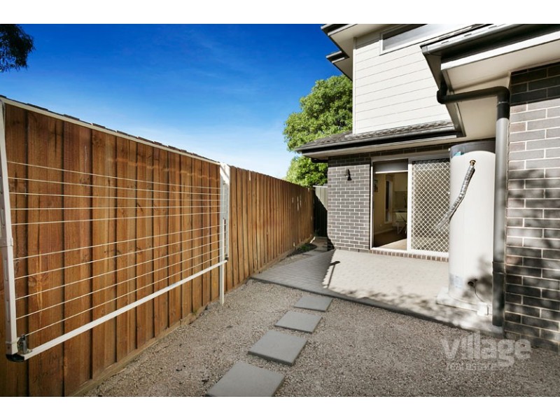 3/18 Viola Avenue, Brooklyn VIC 3012