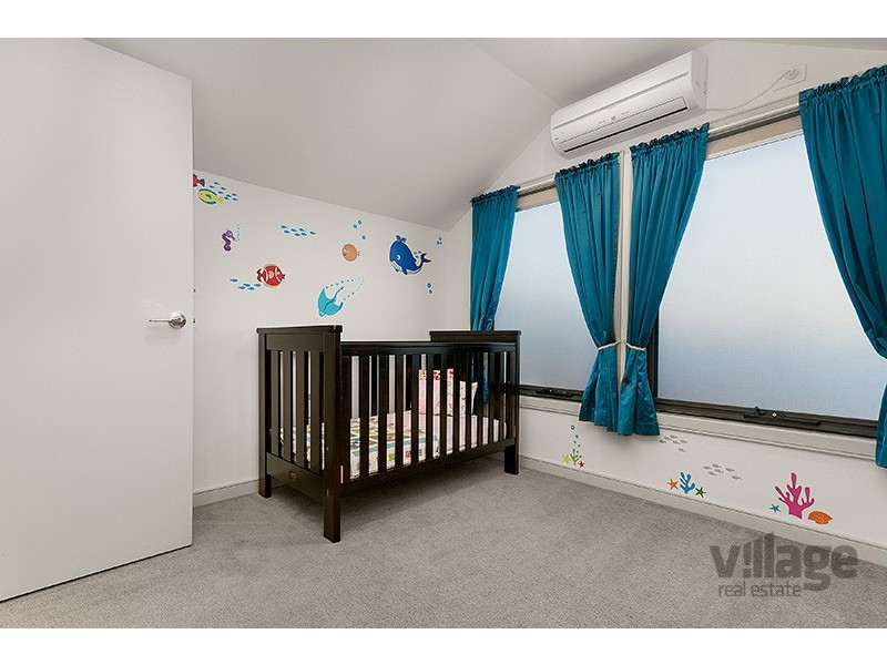 2/33 Greene Street, South Kingsville VIC 3015