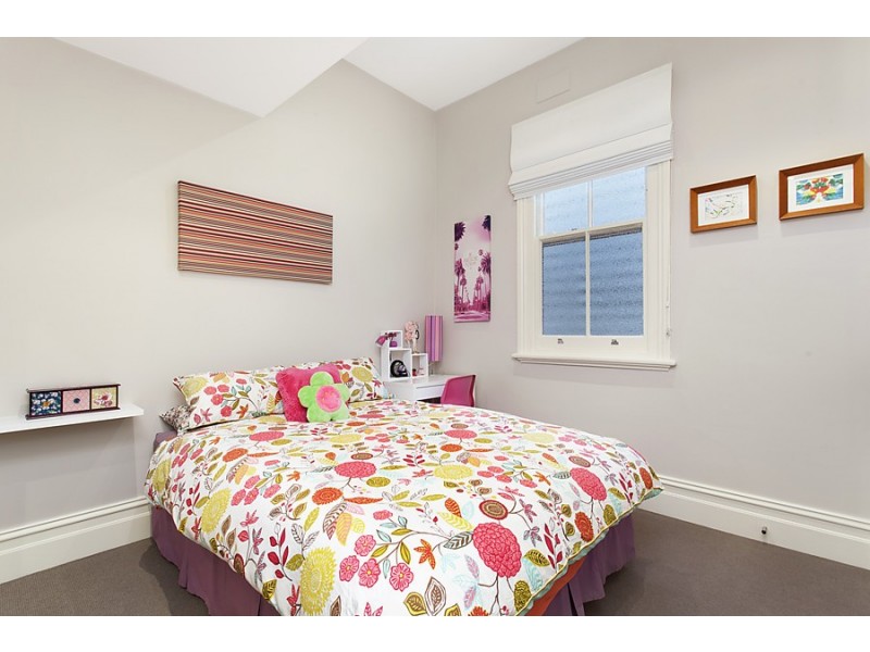 14 Austin Street, Seddon VIC 3011