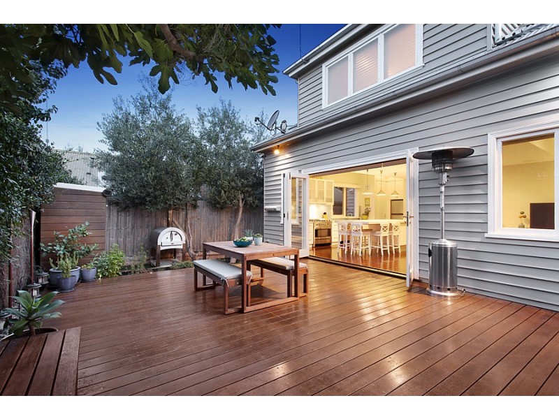 14 Austin Street, Seddon VIC 3011