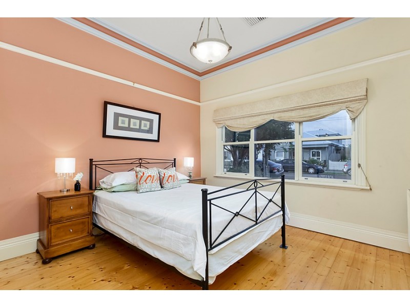 93 River Street, Newport VIC 3015