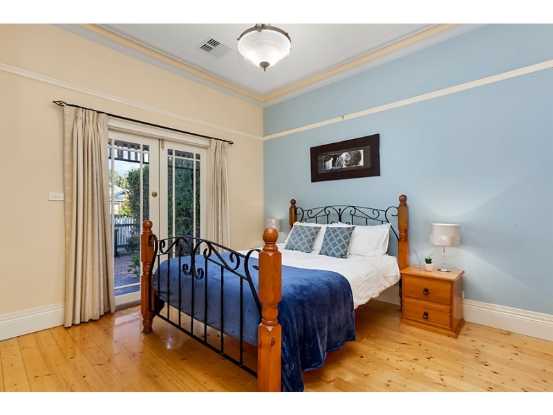 93 River Street, Newport VIC 3015