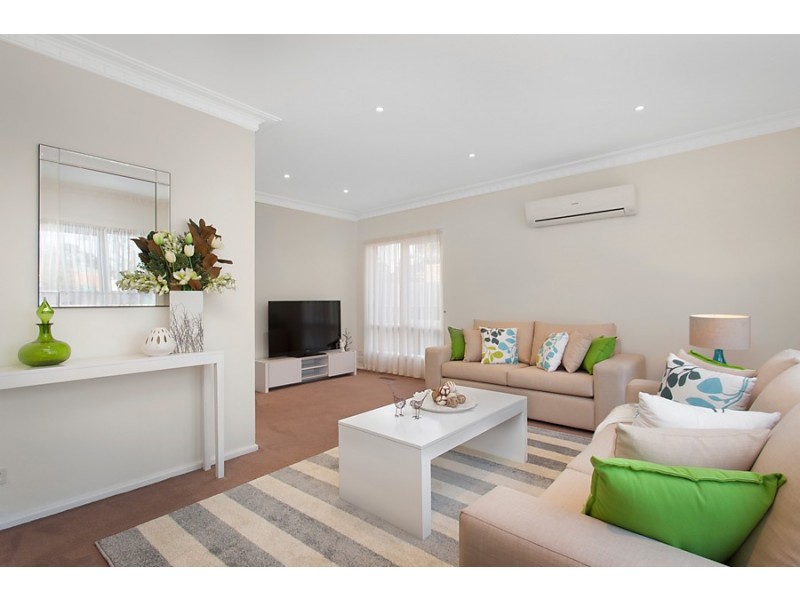 99 Seventh Avenue, Altona North VIC 3025