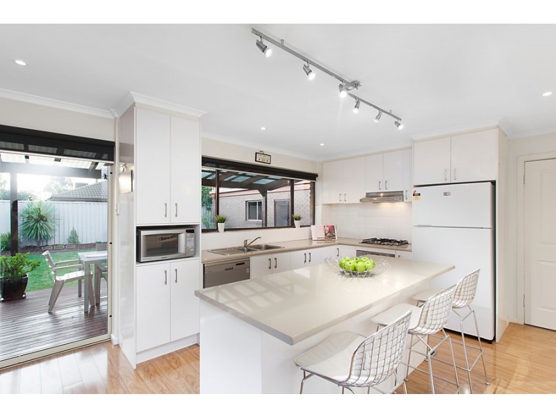 99 Seventh Avenue, Altona North VIC 3025