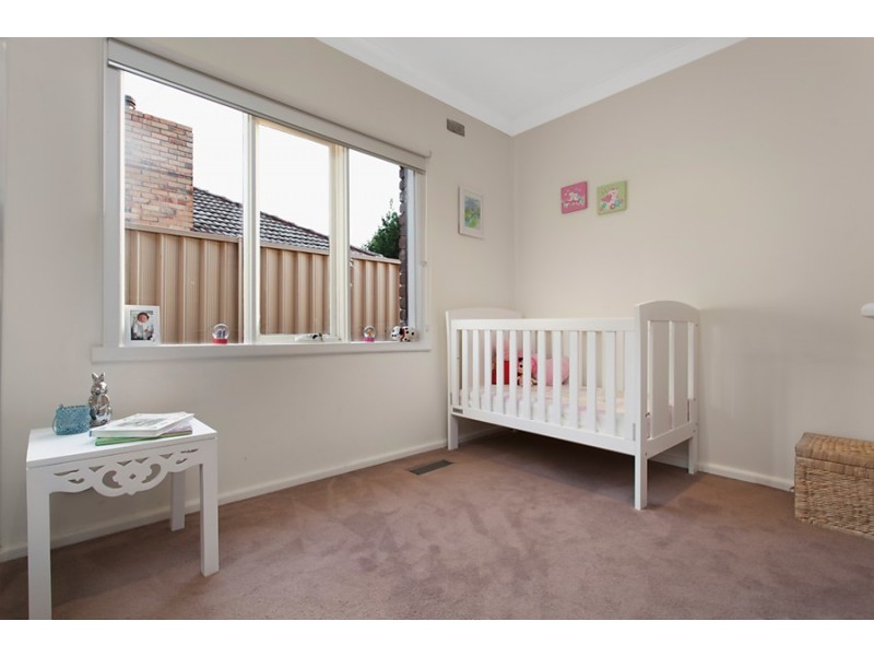 99 Seventh Avenue, Altona North VIC 3025