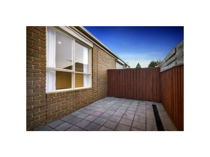 62 Beevers Street, Footscray VIC 3011