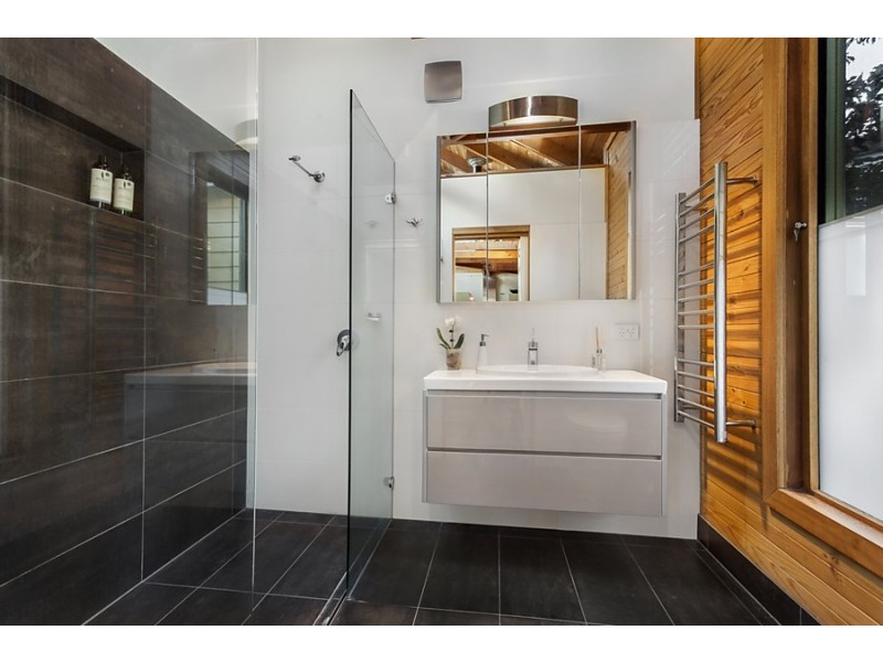 11 Tarrengower Street, Yarraville VIC 3013