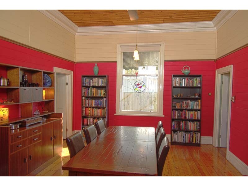 27 Bunbury Street, Newport VIC 3015