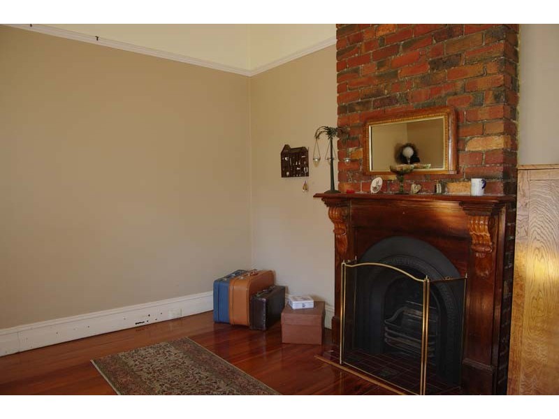 27 Bunbury Street, Newport VIC 3015