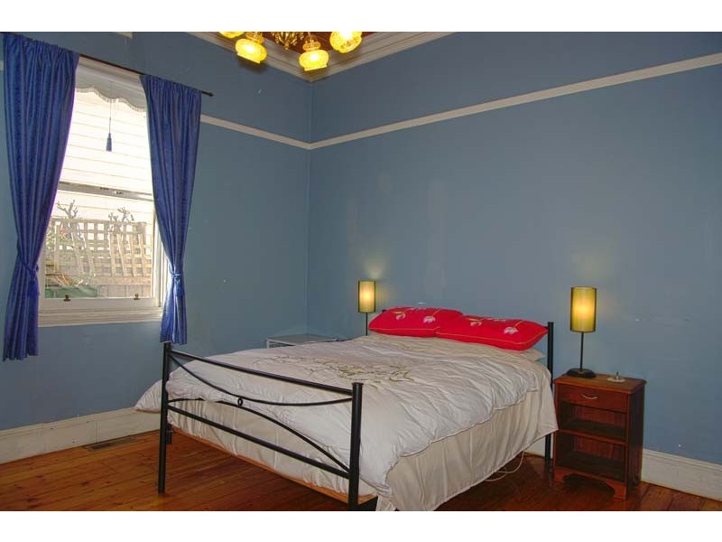 27 Bunbury Street, Newport VIC 3015