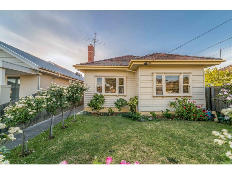 19 Stewart Street, Williamstown VIC 3016