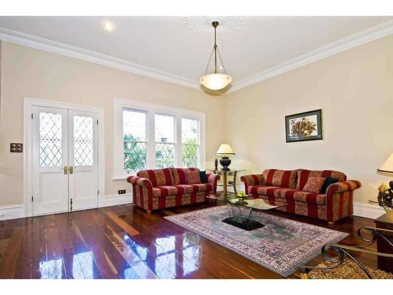 1 Webster Street, Seddon VIC 3011