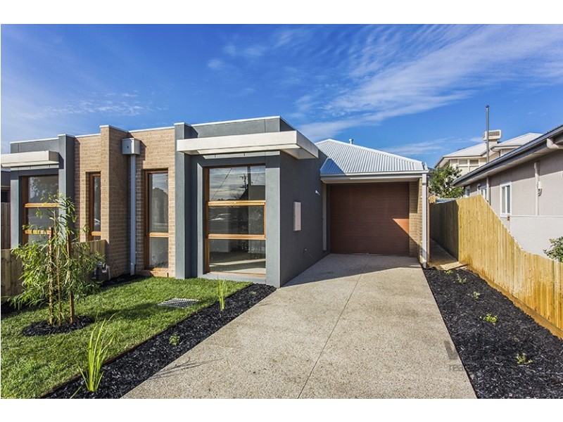 2/21 Ararat Street, Altona North VIC 3025