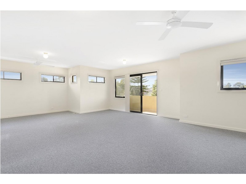1/3 Thorpe Street, Newport VIC 3015