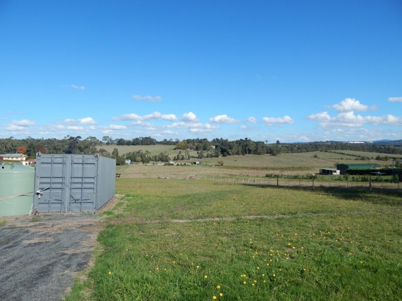 17 Barrowby Avenue, Woori Yallock VIC 3139