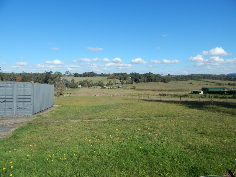 17 Barrowby Avenue, Woori Yallock VIC 3139