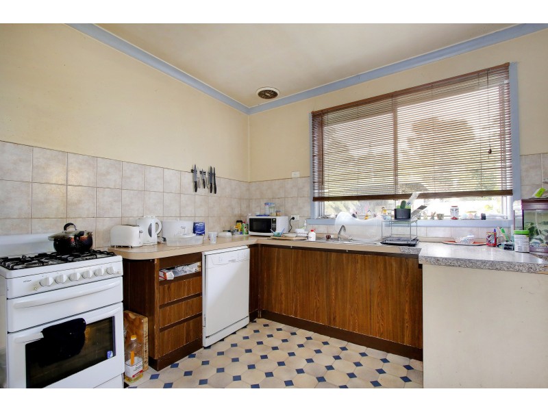 8 Britannia Creek Road, Wesburn VIC 3799