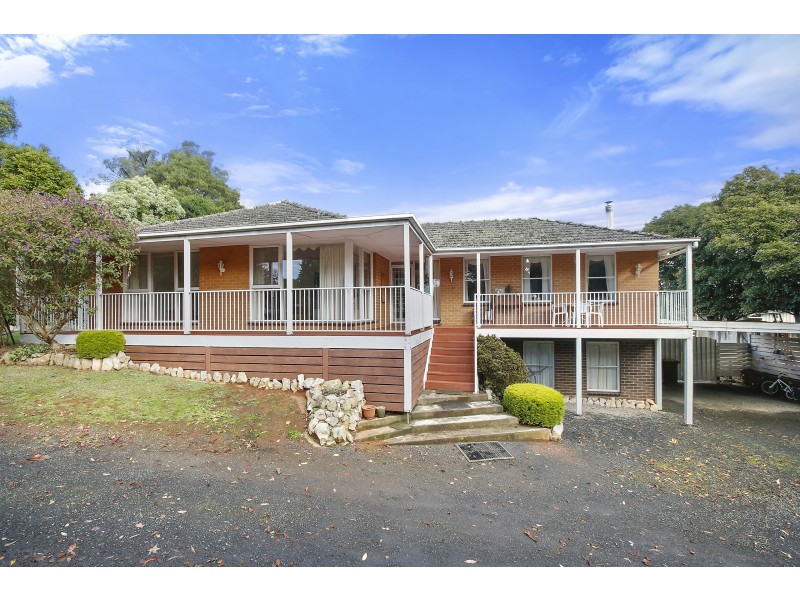 694 Lusatia Park Road, Hoddles Creek VIC 3139