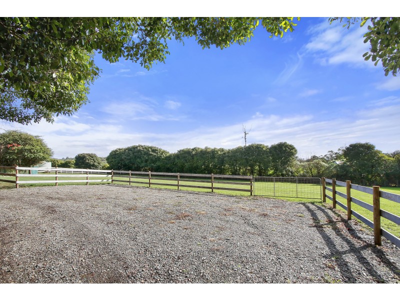 694 Lusatia Park Road, Hoddles Creek VIC 3139