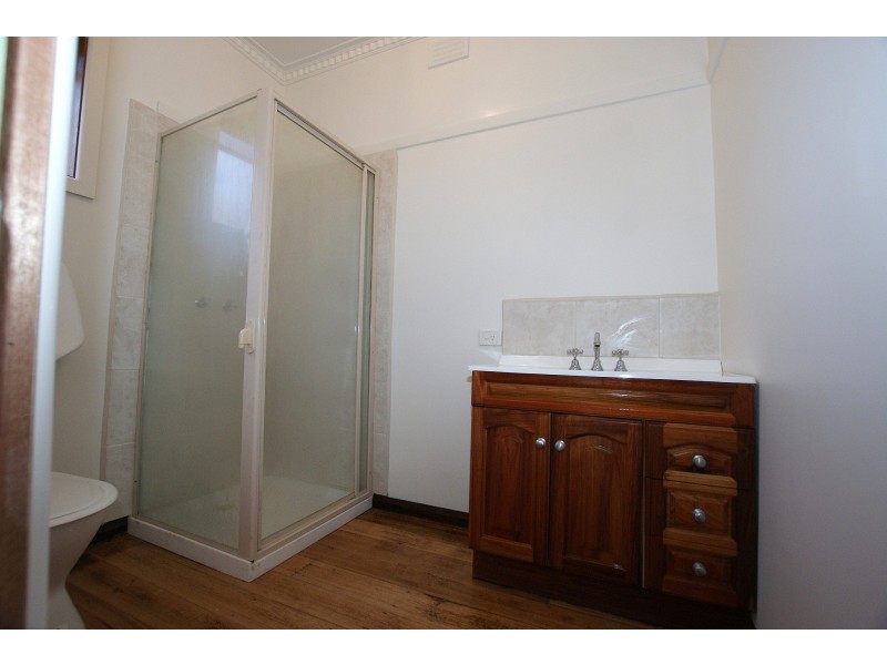 735 Old Warburton Road, Wesburn VIC 3799