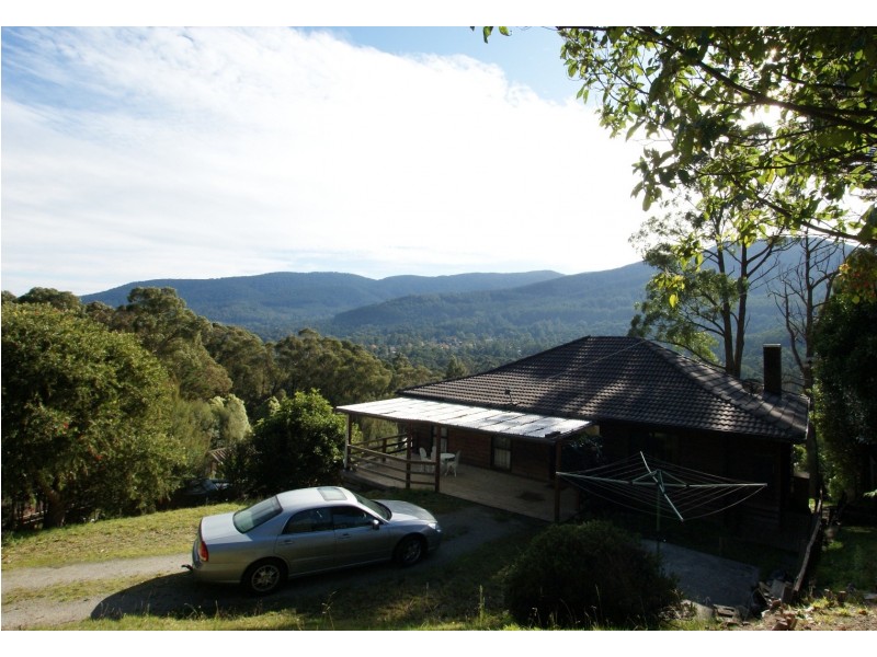 3 Redcliffs Avenue, Warburton VIC 3799