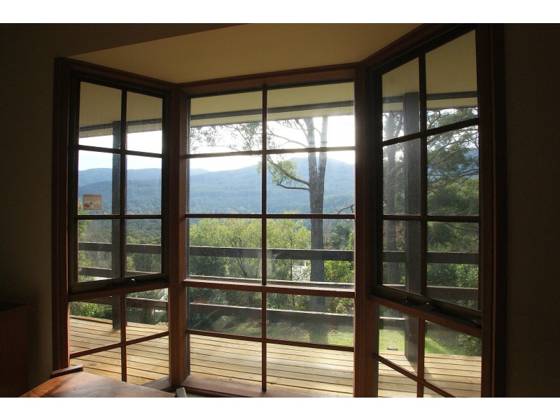 3 Redcliffs Avenue, Warburton VIC 3799