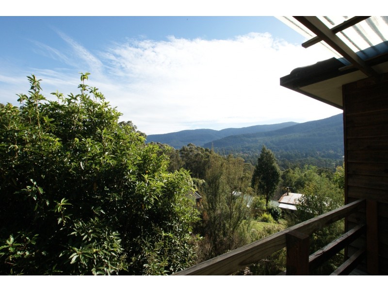 3 Redcliffs Avenue, Warburton VIC 3799