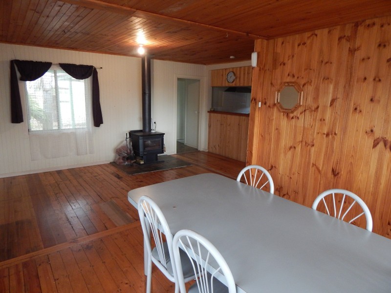 324 Warburton Highway, Wandin North VIC 3139