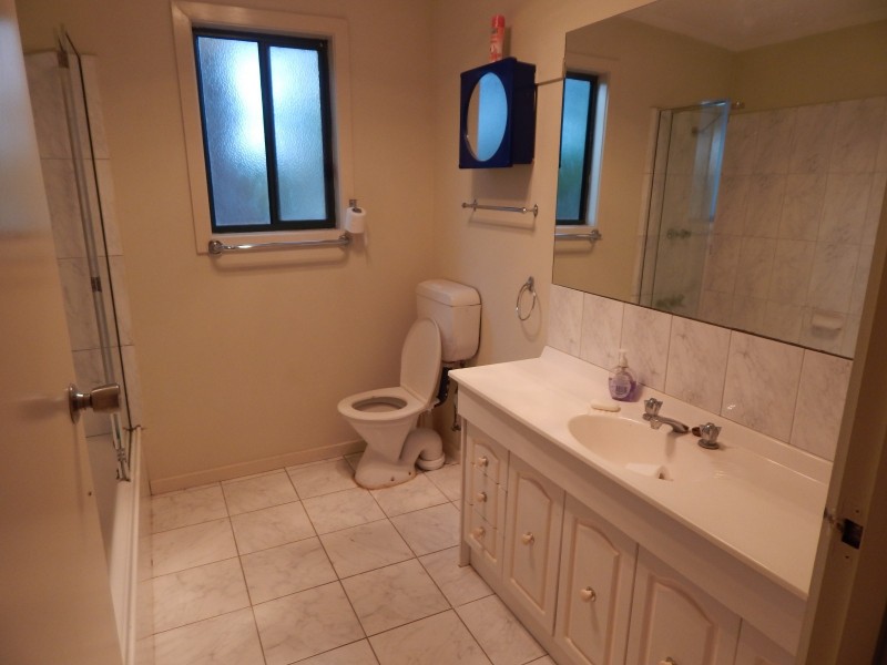 324 Warburton Highway, Wandin North VIC 3139