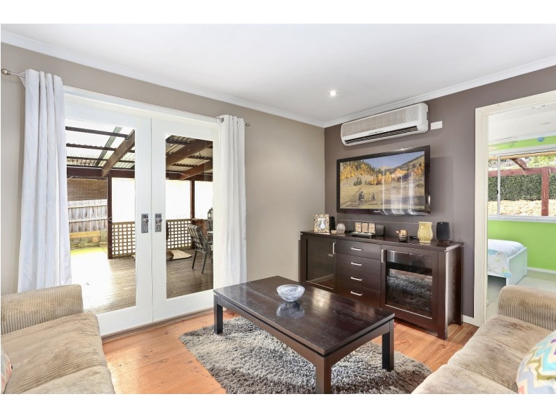 16 Connors Flat Road, Wandin North VIC 3139