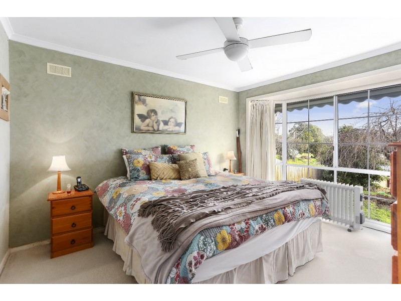 16 Connors Flat Road, Wandin North VIC 3139