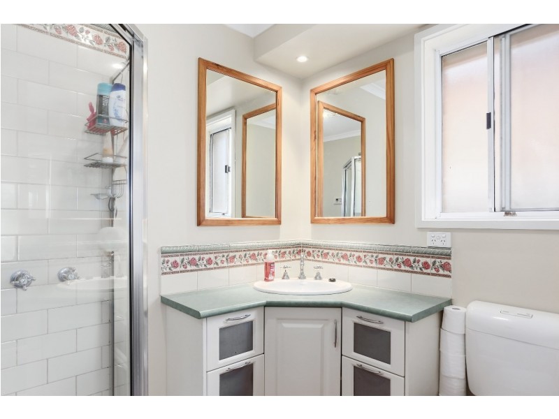 16 Connors Flat Road, Wandin North VIC 3139