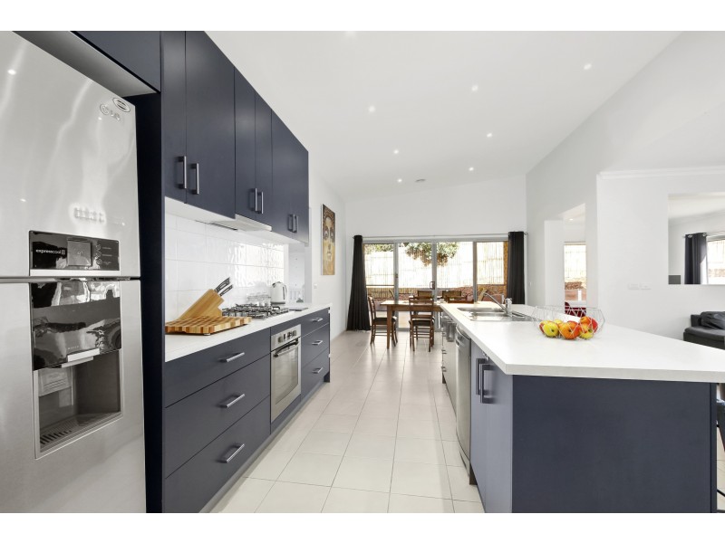 15 Valley Grove Place, Yarra Junction VIC 3797