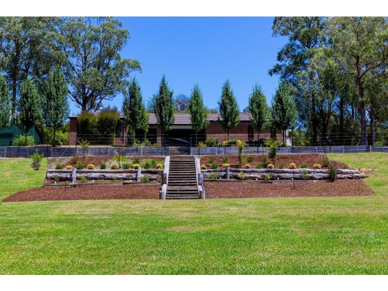 860 Woods Point Road, East Warburton VIC 3799