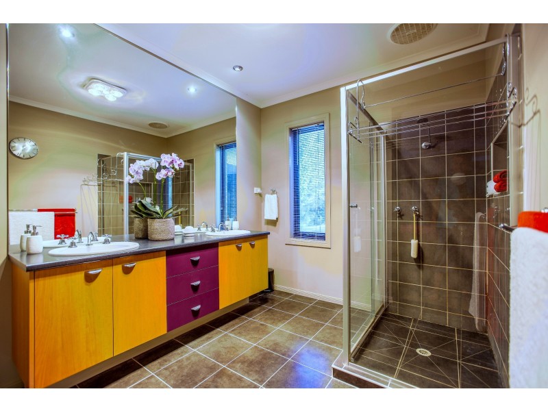 860 Woods Point Road, East Warburton VIC 3799