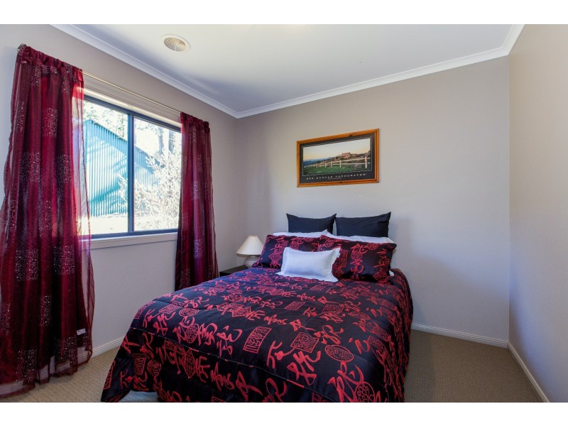 860 Woods Point Road, East Warburton VIC 3799