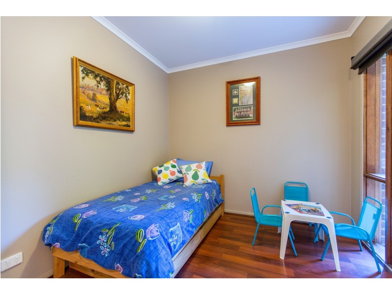 860 Woods Point Road, East Warburton VIC 3799