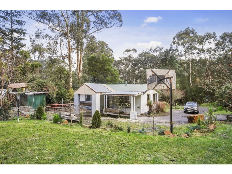 10 Ewarts Road, Don Valley VIC 3139