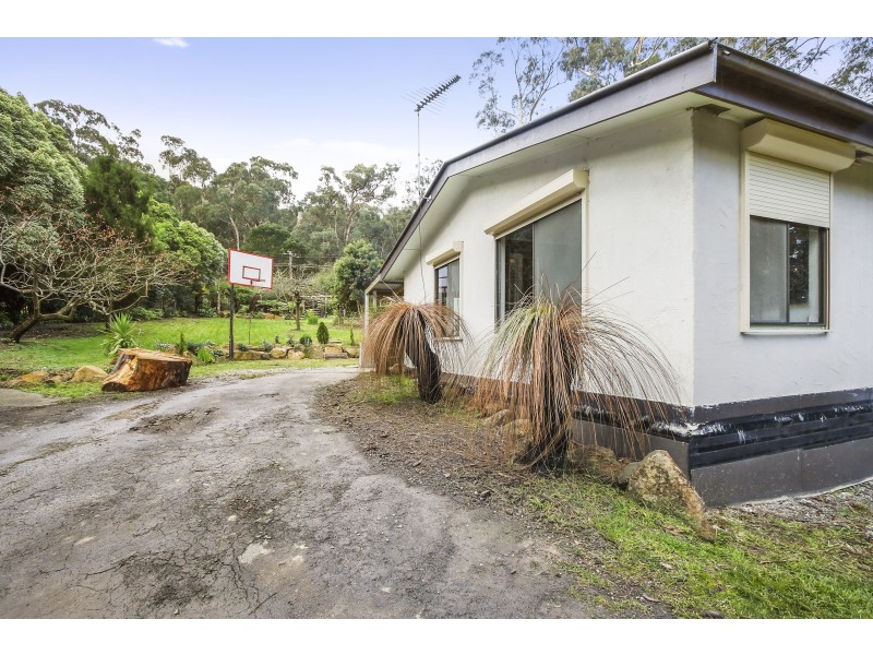 10 Ewarts Road, Don Valley VIC 3139