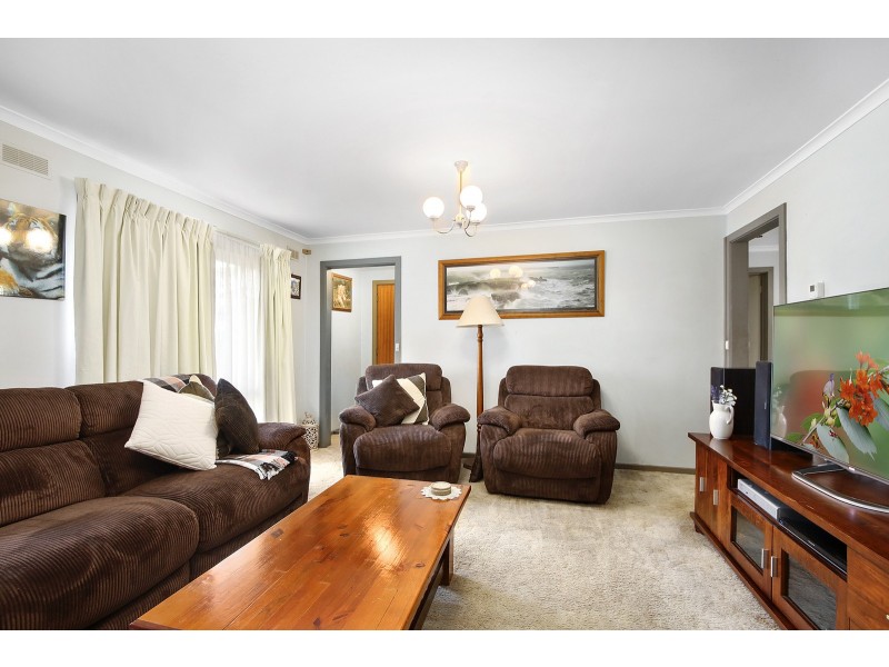 37 Winnetka Drive, Lilydale VIC 3140