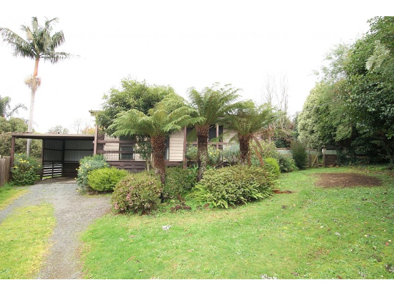 1 Pierre  Court, Millgrove VIC 3799