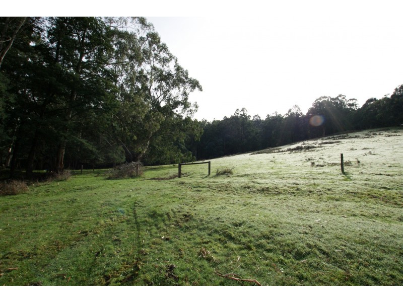 1315 Little Yarra Road, Gilderoy VIC 3797