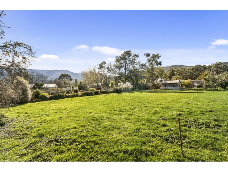 2861 Warburton Highway, Wesburn VIC 3799