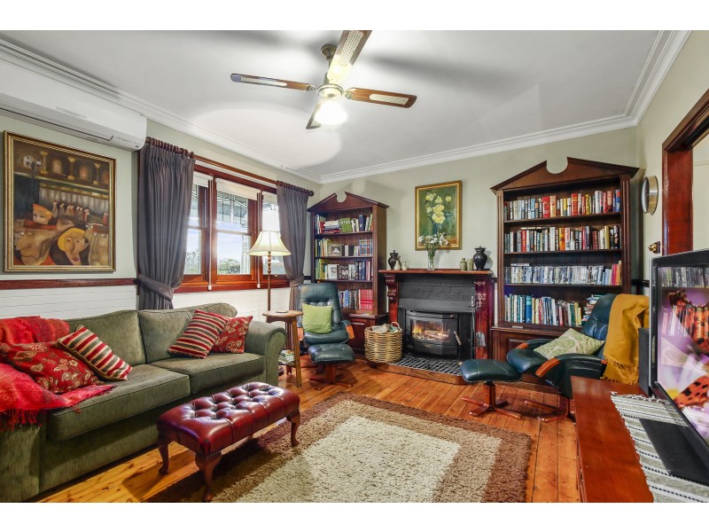 5 Station Road, Wesburn VIC 3799