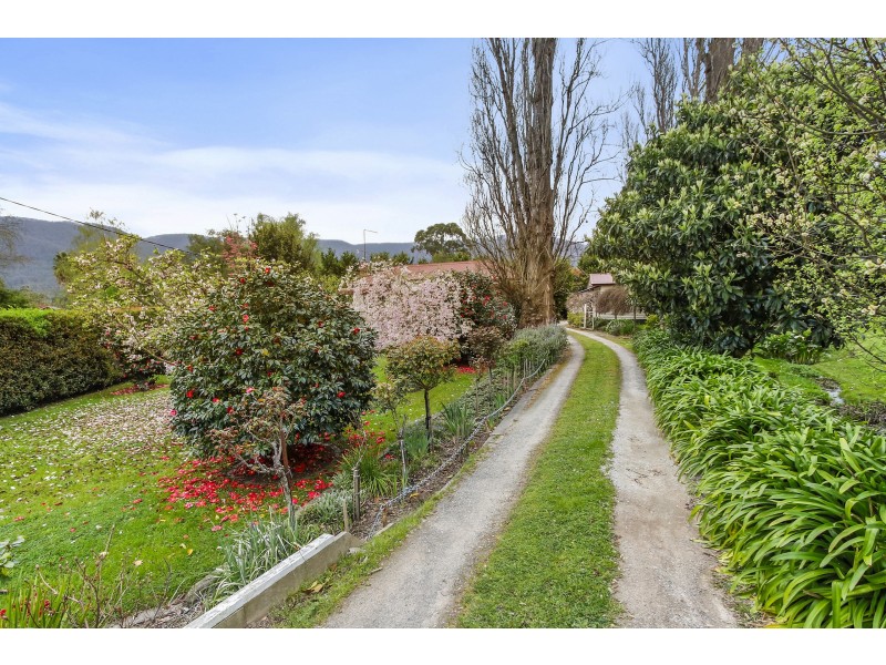 5 Station Road, Wesburn VIC 3799