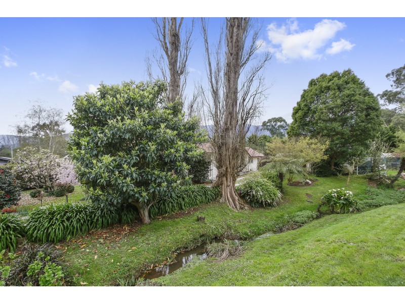 5 Station Road, Wesburn VIC 3799