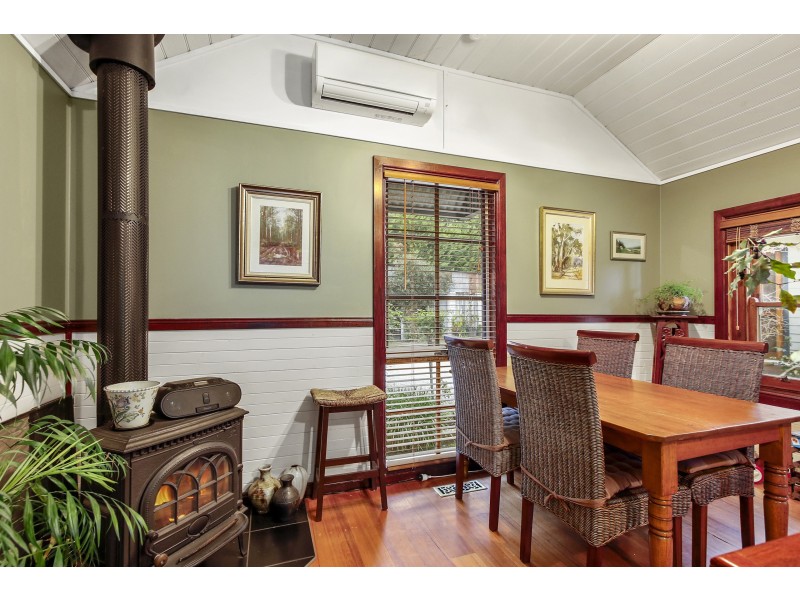 5 Station Road, Wesburn VIC 3799